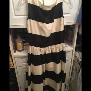 Kate spade never worn size 12 dress, run small